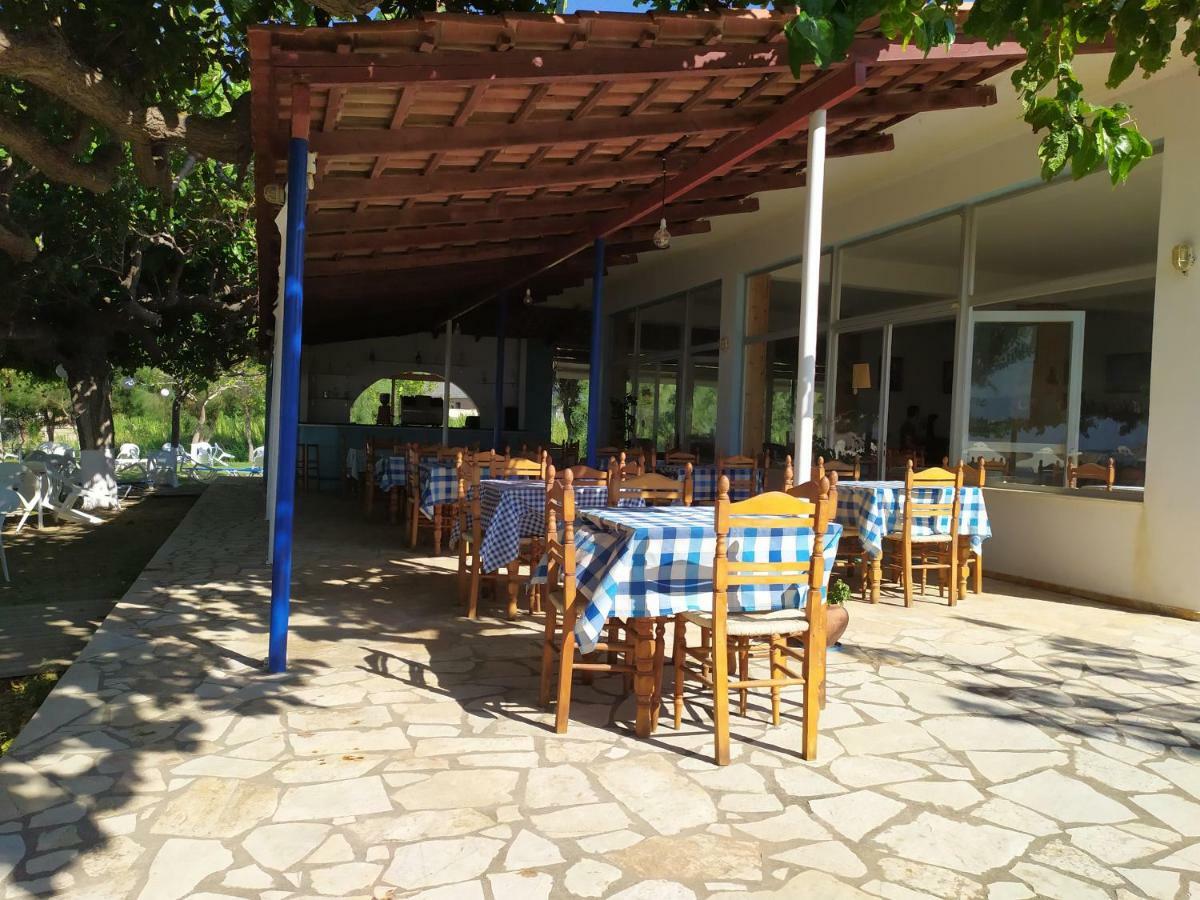 Makinia Beach Nafpaktos Eksteriør billede